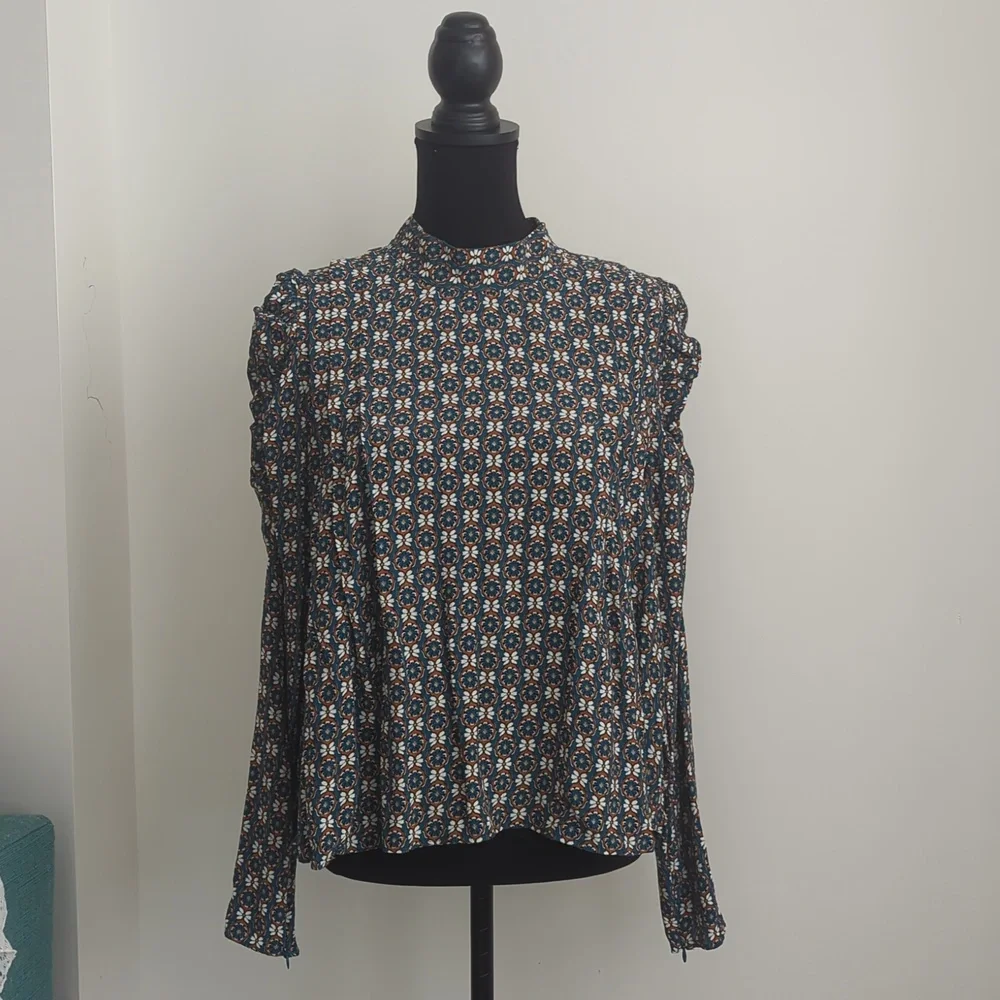 Zara Floral Geometric Long Sleeve Blouse in Navy and Cream